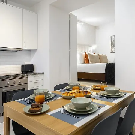 Whome Lisbon'S Best Kept Secret: 2-Bed W/Ac & Patio Buitenkant foto